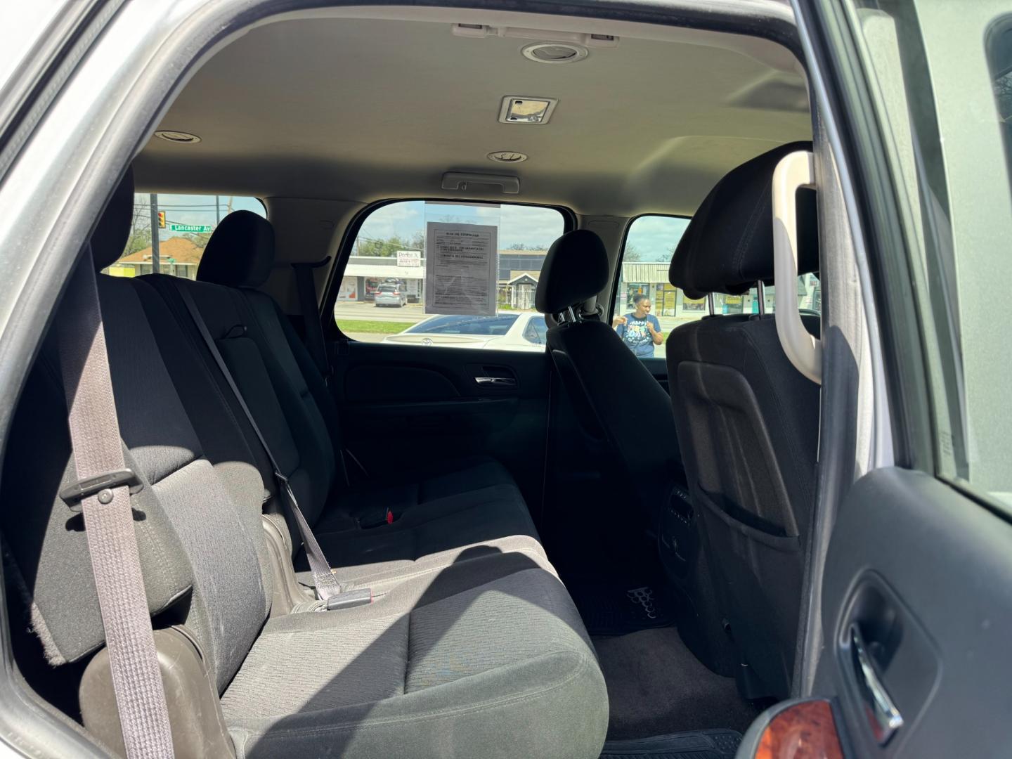2014 SILVER CHEVROLET TAHOE (1GNSCAE05ER) , located at 5900 E. Lancaster Ave., Fort Worth, TX, 76112, (817) 457-5456, 0.000000, 0.000000 - Photo#14